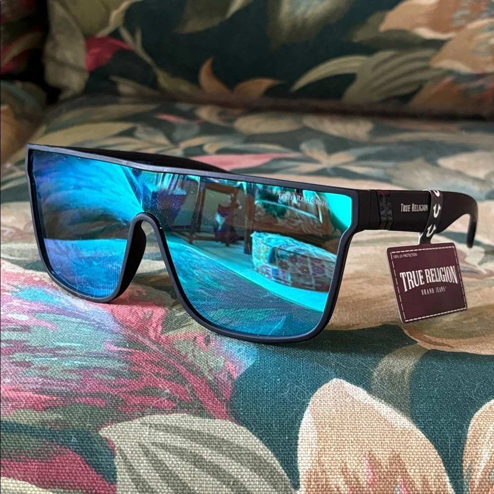 Brand New True Religion Mirrored Lens Black Frame Shield Aviator Sunglasses
